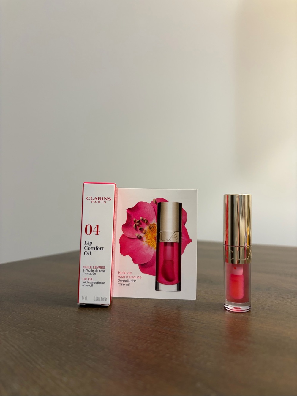 Clarins Lip Comfort Oil 04 Rose Musquée Sweetbriar Rose Oil 1.4 ml mini